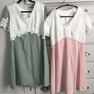 2 vintage Handmade V Neck Lace Floral PIN UP Pullover Dresses M/L